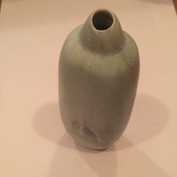 Vase by Manitoba Artist Inga Torfadottir - Picture 5 of 5